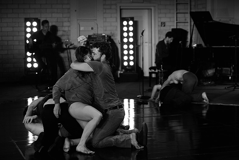 iris janke fotografie photography hau meg stuart until our hearts stop